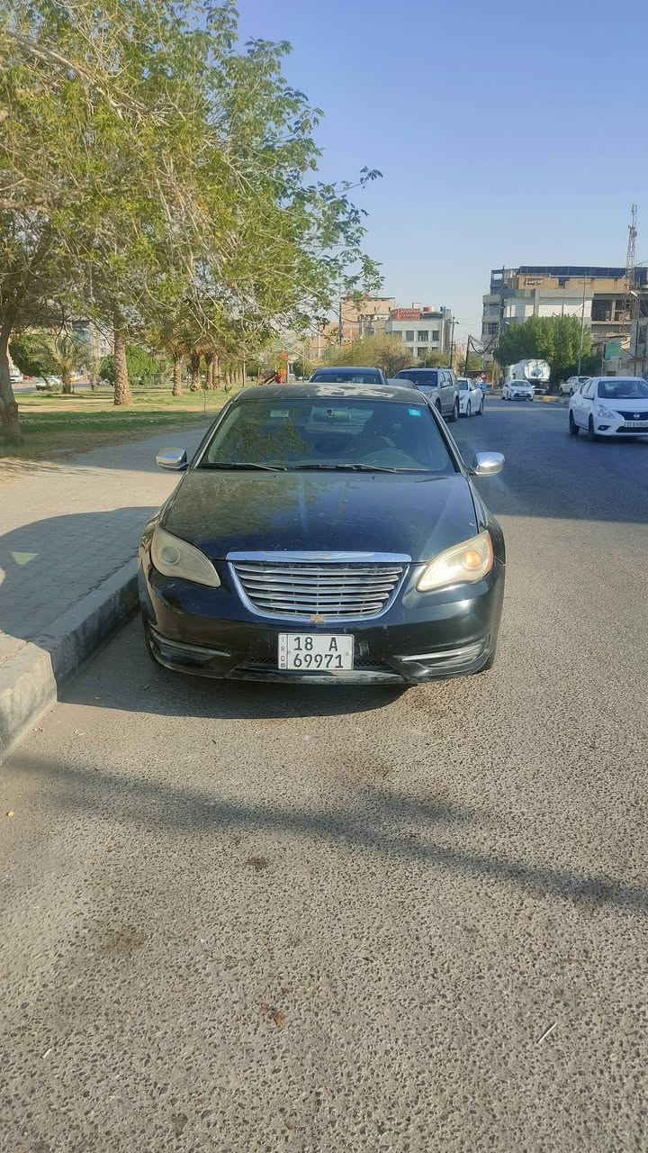 C200
2014

سوداء اللون 

محرك 2400 

سبب البيع : ما متوالمين بالفترة الأخيرة 😁

4 سلندر 

بيها ضربة جنطة من أمريكا 

جاملغ يمنة بالعراق 

مبدل گير جديد قبل سنة 

تبريد ثلج ، حدادية امامية جيدة 

الخلفية 70% 

فيت بم جديد 

راديتر ومراوح جدد 

أي شي ابدله اخلي الأصلي والجديد ، 

السيارة استعمال شخصي بانزين محسن ودهن فوفلاين ،

المحرك ما بيه تنقيص دهن 

تحويل ثاني يوم 

مكانها بابل وكربلاء
السعر 7,500$
وبيه مجال بسيط للاستفسار الاتصال على الرقم 
***********
