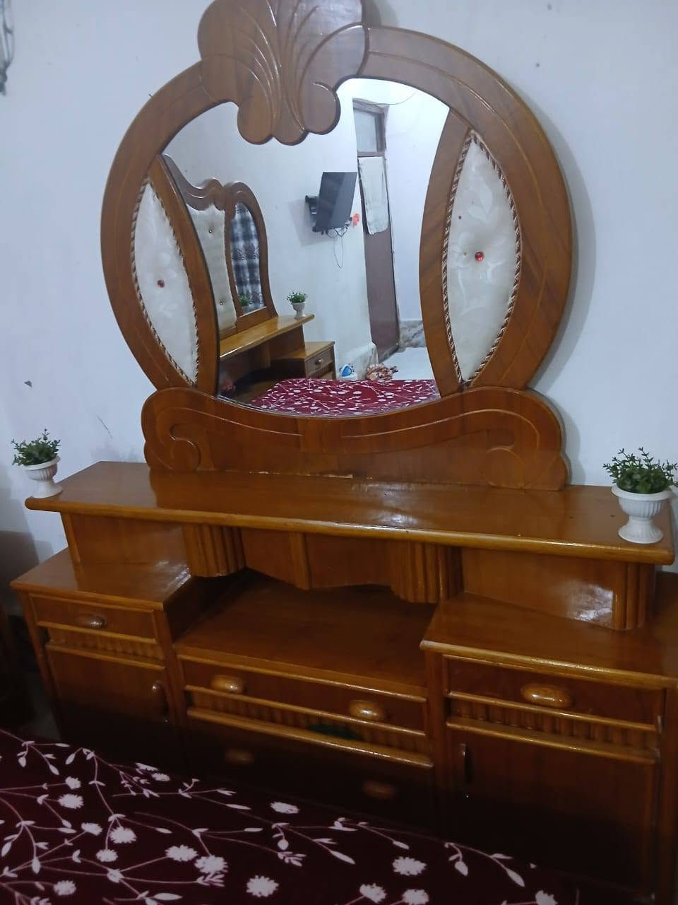 سلام عليكم غرفه عراقية صاج نضيفه ***********

