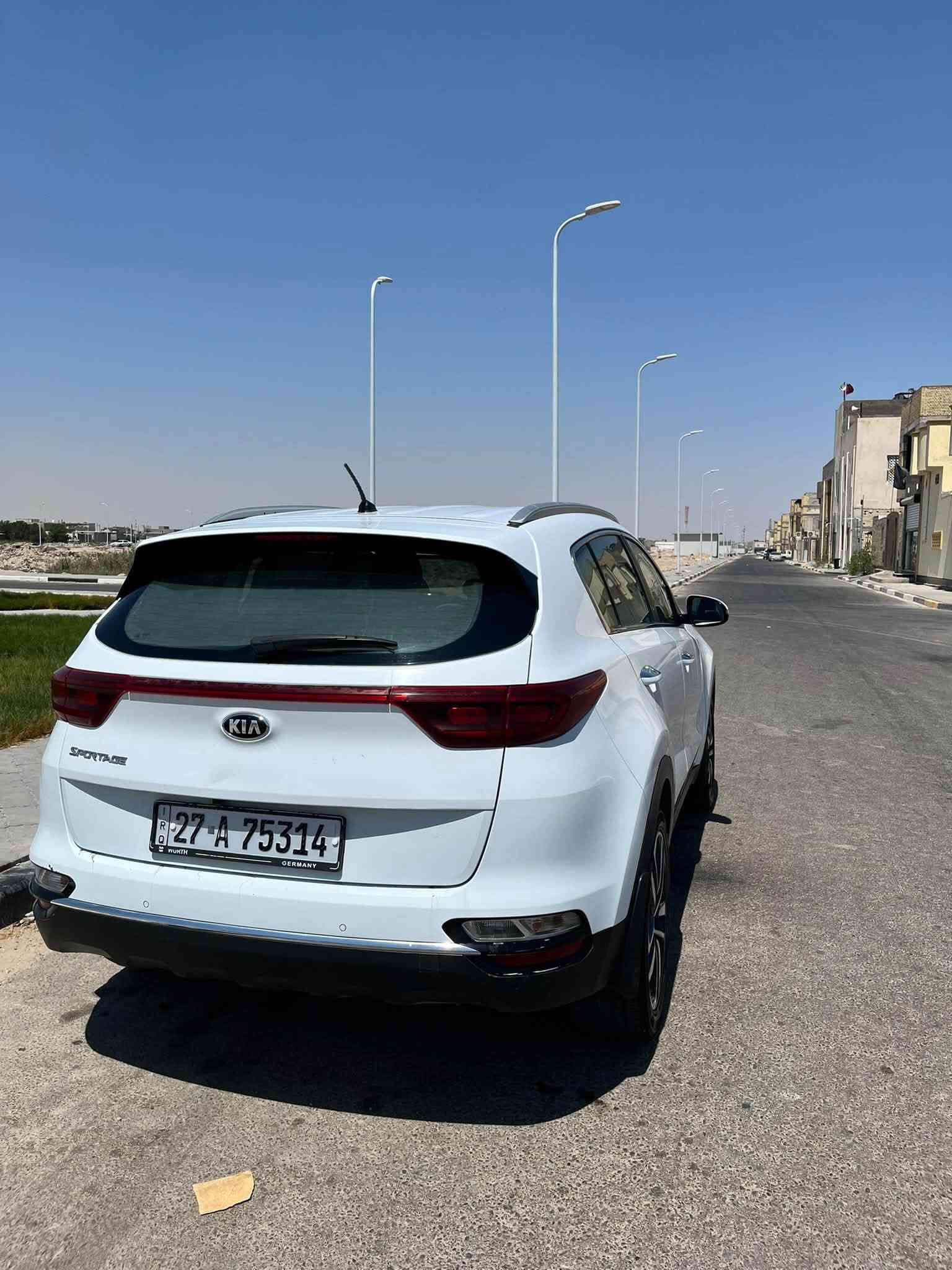 كيا سبورتج 2019 شكل 2020 خليجي
الممشى: 110,000 كم
المحرك: 4 2.0 سلندر
ناقل الحركة: أوتوماتيك 6 سرعات
المواصفات: خليجي
المقاعد: 5 ركاب
USB + بلوتوث
تكييف أمامي وخلفي
حساسات خلفيي
رقم ذي قار انكليزي
السيارة استخدام شخصي ونضيفه
الدعاميه مبدله فقط
والجاملغ الخلفي بي شخط بسيط مبين بلصور عدا ذالك ماكو السياره
سعرها 180 ورقه وبيها مجال البصره الزبير .

***********
