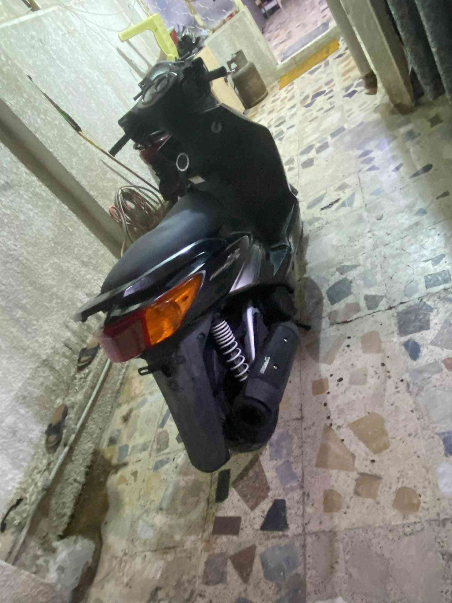 سلام عليكم (( ***********
سكنس فحل كوري نوزل خطين 

دبلات بلاديه

مكينه بلاديه كفرات بلاديه

🤍🖤🤍

سلف كله شغال

اشاير لايت عالي ناصي كله شغال

📍 العنوان بغداد كريعات قرب حسينية ابي تراب 

للأتصال  ***********

 @الجميع
