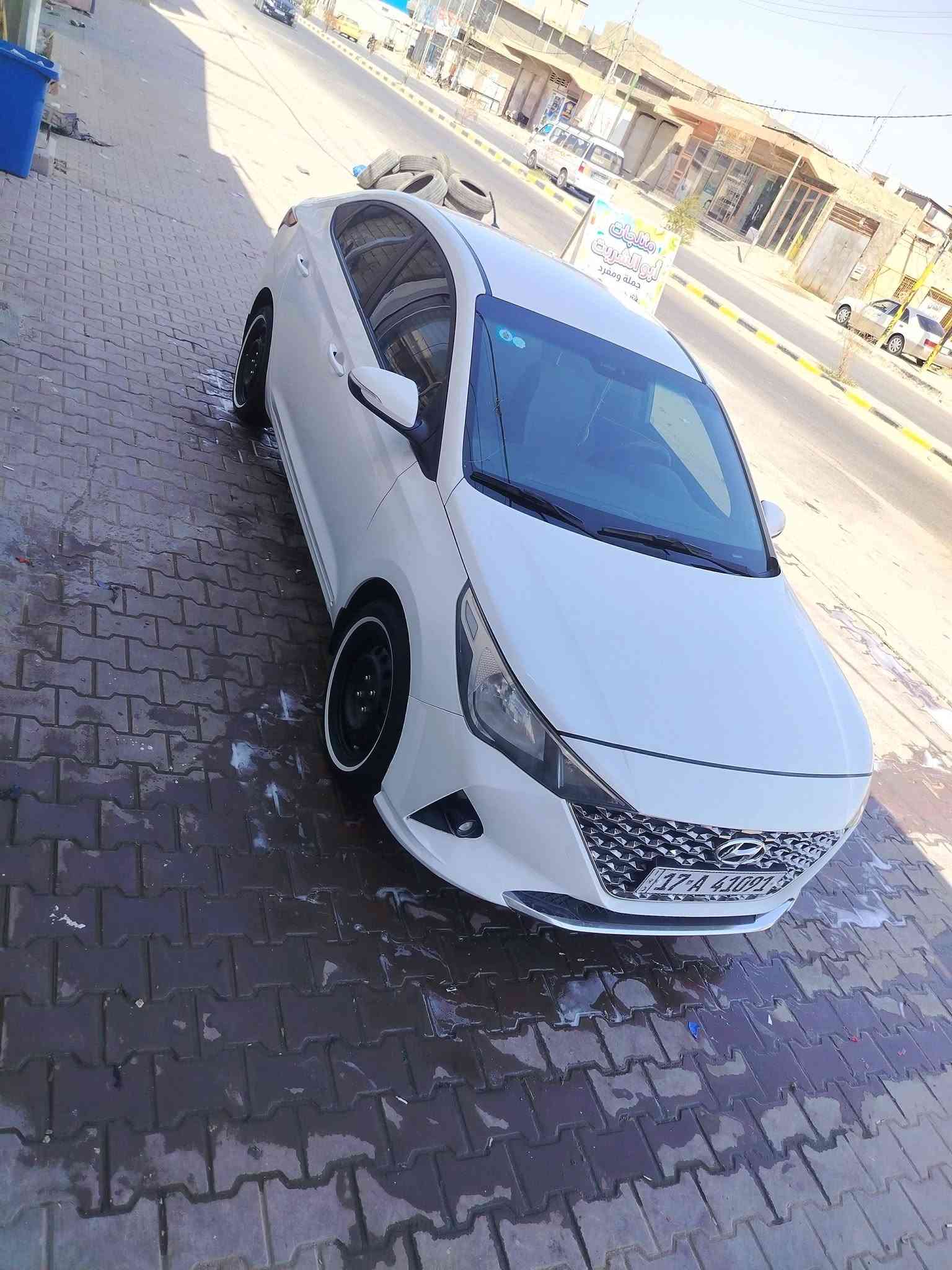 للبيع اكسند ٢٣ كفاله رقم مثني معوقين وكاله عامه بسم المشتري تريد اني احولك بعدلها سنتين وصير حره فول سويج  سياره شاشه كامره حسسات كير ٦ نمر ويل تاير خطه سياره جاهزه علا اخر حبايه  العنوان النجف قضا المشخاب السعر ١٣٥ بيه مجال تصل ودلل ***********
