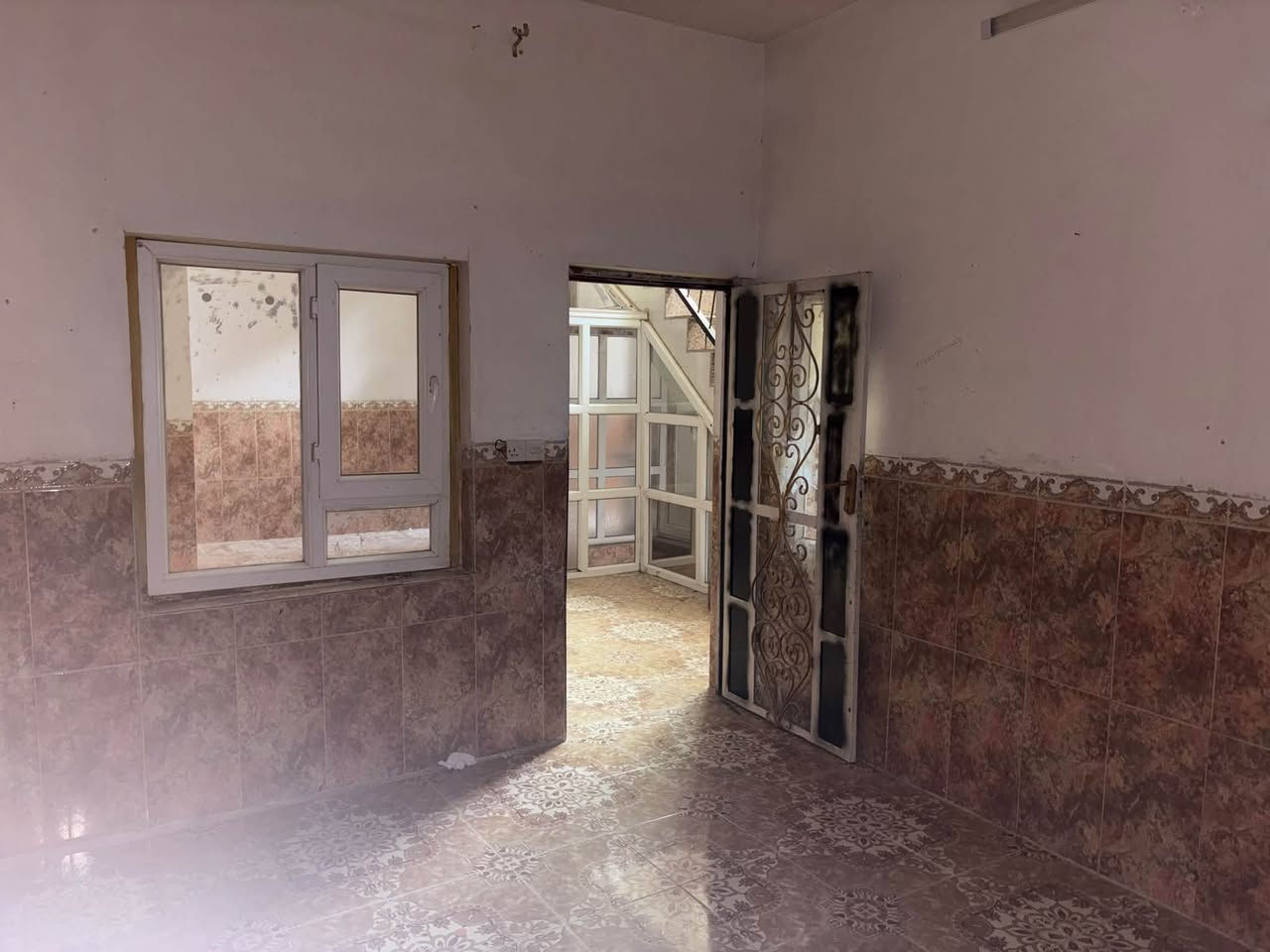 الديوم المربع الذهبي • غرفتين • دور ثاني