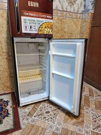 ثلاجة ١٠ قدم • نضيفة • ضمان ٥ أيام
