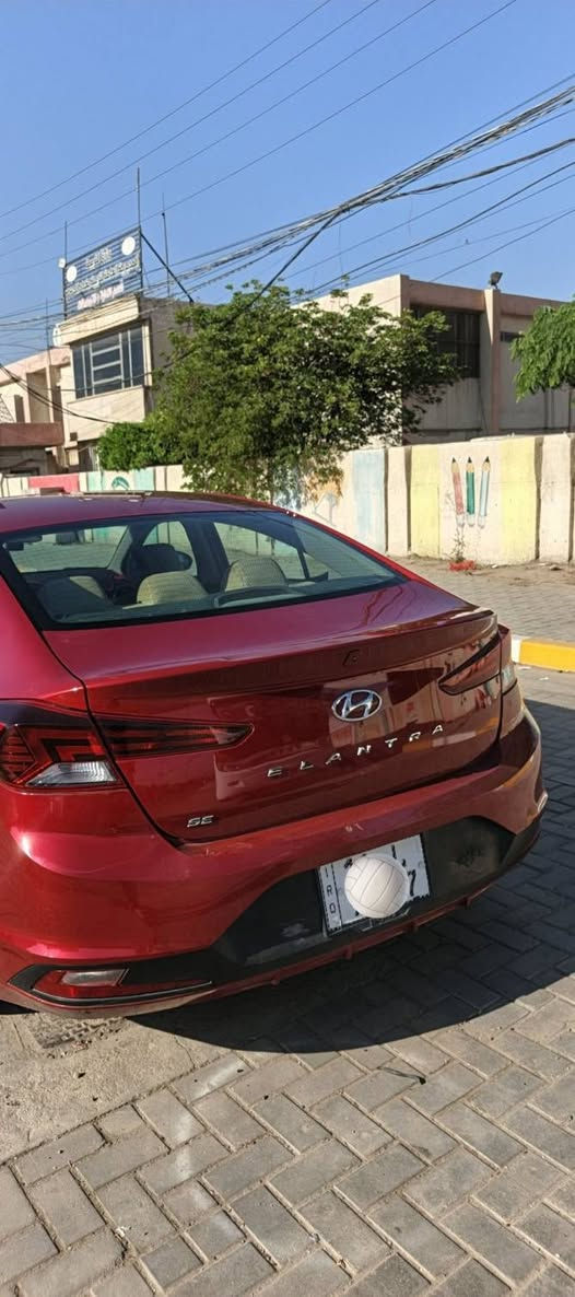 النترى للبيع م ٢٠١٩  رقم بغداد شكل العشرين بيه بابتين لا تكم ولا لغود  وجاملغ جهة السايق كلير 
البجم كلبس ولاجنطه كبس تبريد خير من الله  السعر ١٢٠ بيه مجال قليل   بيه واتساب ***********
