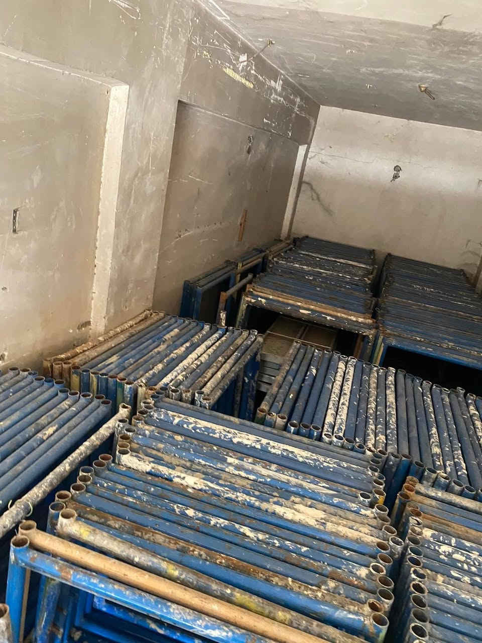 بيع والايجار سكلات وجكات بوري وقفيص بورط وفخات بسعار مناسبة اكو توصيل الموقع جميع محافظات العراق 
كلشي موجود من غراض دراب خشب عصفور مال نجارة 
سكلات كل القيسات موجوده ايجار وبيع تواصل على الرقم
***********
