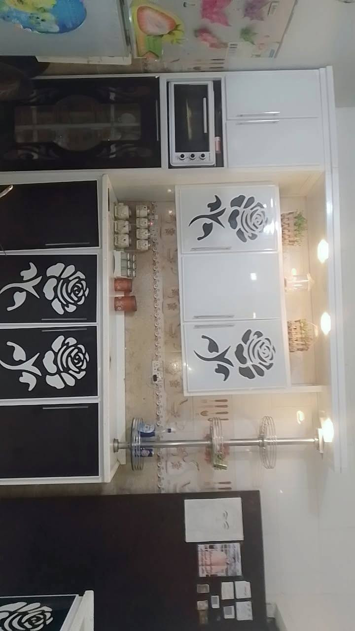خزائن مطبخ • تواصل
