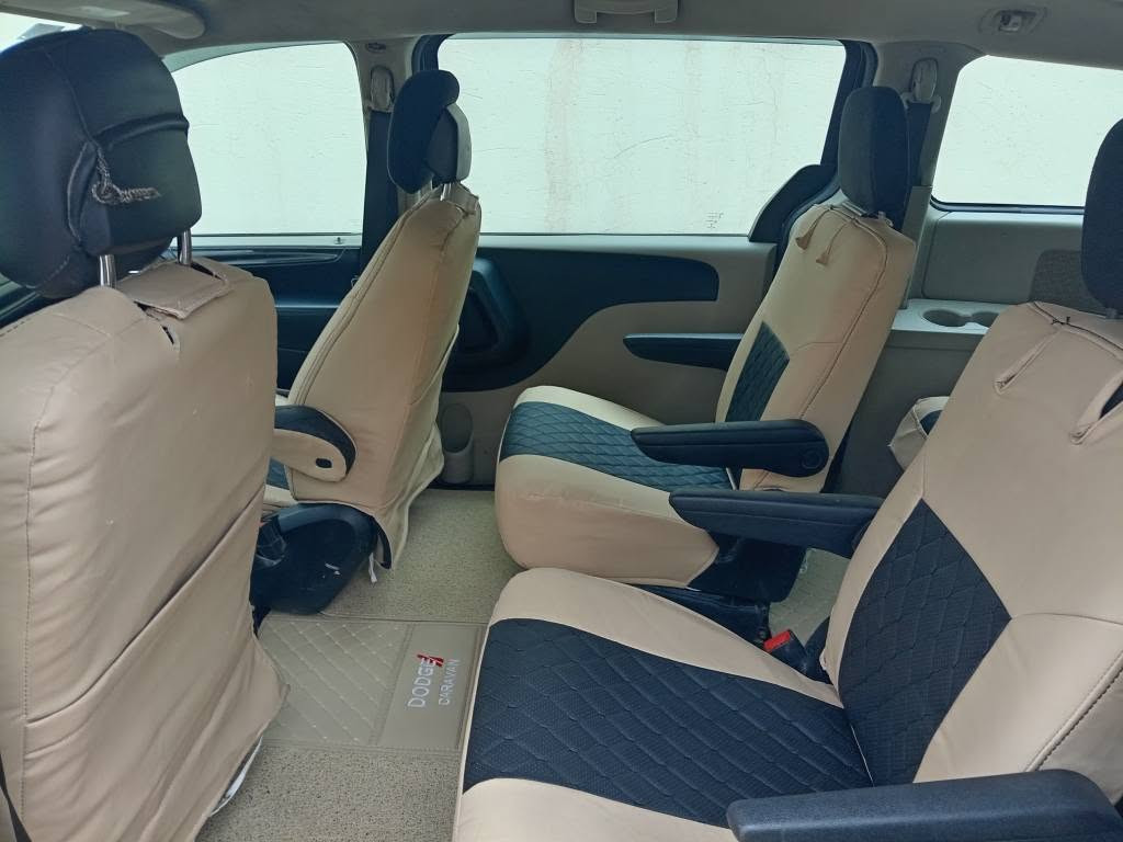 سيارة دوج كرفان موديل ٢٠١٥ وارد امريكي حادثها سرقة كما موضح بالصور المرفقة بالمنشور .
_بيها طخات بسيطة في الجانب اليمين والدعامية الخلفية 

_كشن سياحي منفصل ٧ راكب 

_منضومه عاز ٨٠ لتر 

_الحدادية جيدة 

_المحرك والكير جيد 

_ رقم بغداد بأسمي السنوية جديده مشروع وطني مداور ثاني يوم 

_ السعر 125 ورقة وبيها مجال حك الجية 

_مكاني واسط الكوت مركز المدينة 
الرقم : ***********
          *********** دهل اوران, واسط

نص مكتوب في الصور:
- epicvin.com بلد: CANADA