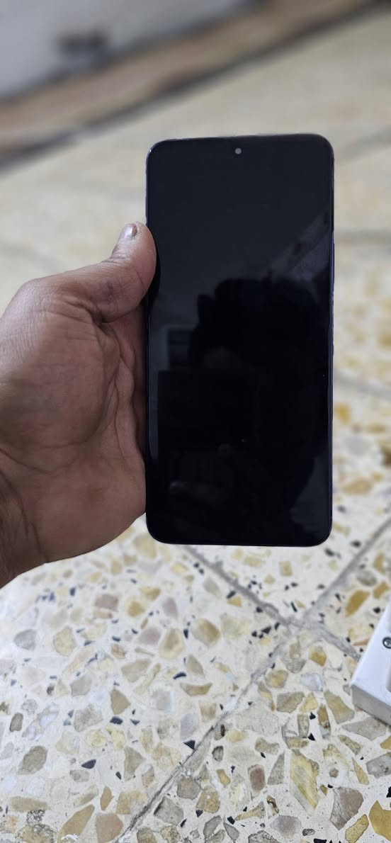 هونر اكس 8 ذاكره 128 مبدل شاشه السعر85 الف
