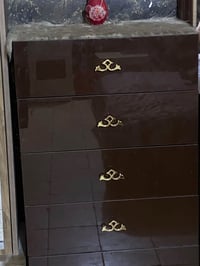 غرفه تركي • ٨ قطع • نظيفه