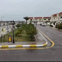 مجمع السلام • ٢٠٠م • واجهة جامعة الكفيل