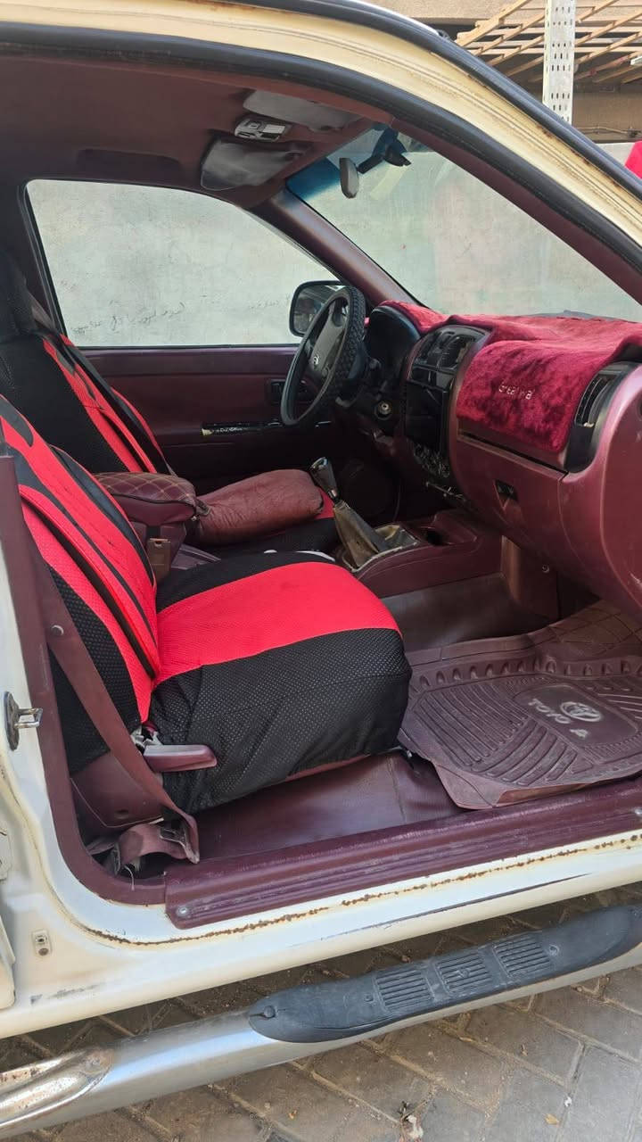 السلام عليكم بيكم كنوة للبيع موديل 2012 رقم واسط مكانها بغداد  مابيها نقص بأسمي سعرها 70 ورقة وبيها مجال بسيط للتواصل ***********
