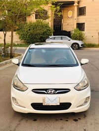 اكسنت خليجي • ٢٠١٣ • رقم بغداد