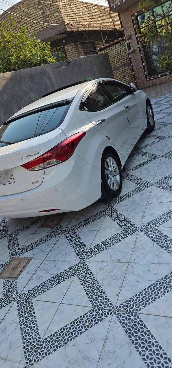 السلام عليك
النترا 2013 خليجي GLS  1800 رقم بابل باسمي 
ماشيه 120 حقيقي 
 السعر 110 وبيهه مجال مكاني بابل 
السونار مرفق بلصور

***********
