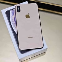 ايفون اكس ماكس ٢٥٦ • بطارية اصلية • نضيف