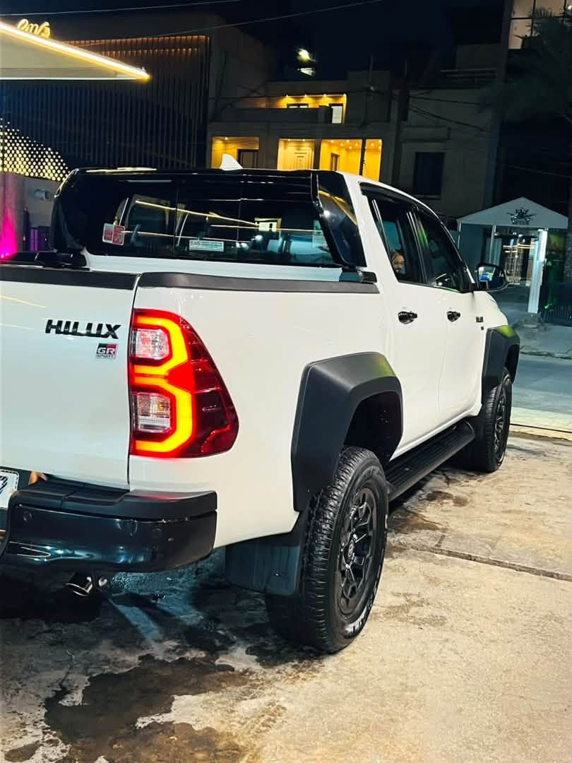 🚘 للبيع | Toyota Hilux GR
🔹 الموديل: هايلكس GR
🔹 سنة الصنع: [2024]
🔹 اللون: [ابيض]
🔹 الممشى: [52000]
🔹 المحرك: [4000]
🔹 القير: [أوتوماتيك]
🔹 الدفع: [4×4]
🔹 المواصفات: [اعلى مواصفات]

✅ السيارة نظيفة جداً
✅ استخدام شخصي
✅ بدون مشاكل / الفحص حسب رغبة المشتري
✅ جاهزة للاستخدام

💰 السعر: [41000]
📍 الموقع: [بغداد]
📞 للتواصل: [***********]

للجادين فقط، والبيع أصولي.
