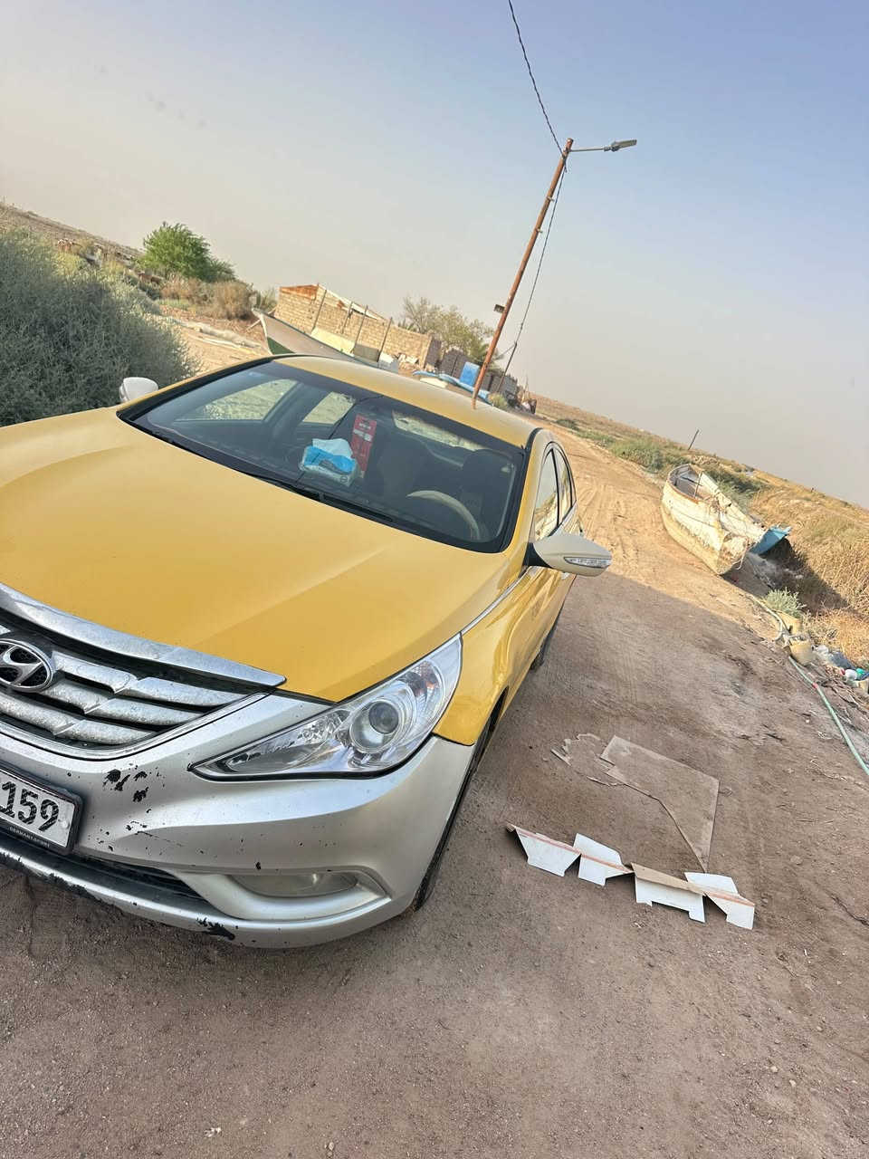 السلام عليكم من رخصة مدير الكروب والادمن سيارة سوناتا 2013خليجي بسمي محرك 2400دوش استوني شادة صارلة 25يوم سنوية لل2027شهر 4  رقم بصرة شرط المداور السعر 105وبيهه مجال باقي التفاصيل راسل واتساب او اتصال ***********
