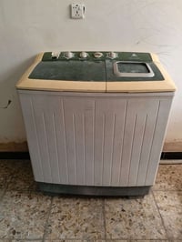 غساله للبيع العنوان حي المواصلات 07847356882