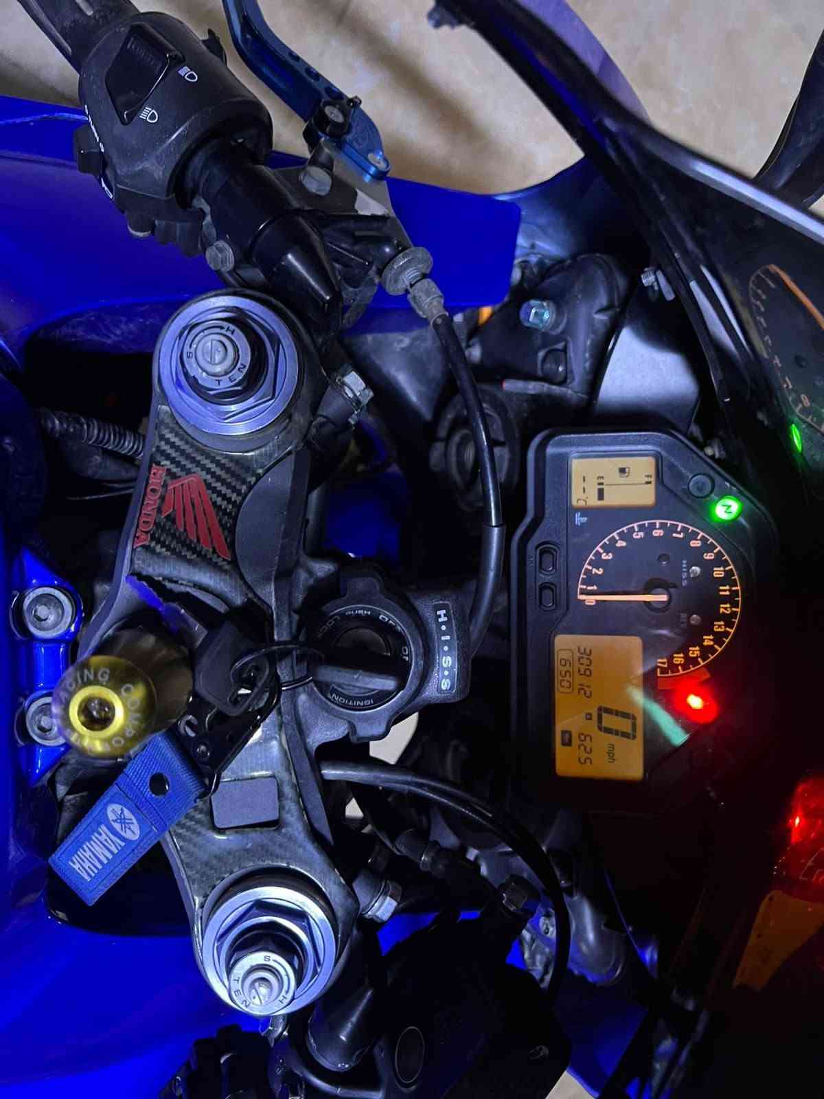RR600 • موديل 8 • اوراق بيهة