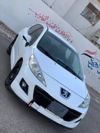 بيجو فرنسي • ٢٠١٢ • رقم سلمانية