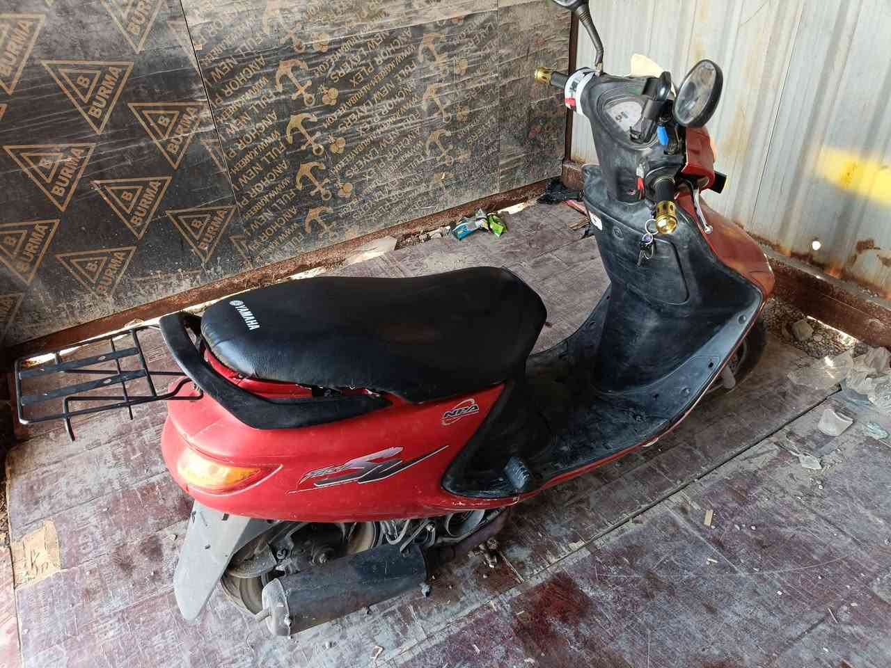 دراجه فراشة فحل محرك ما مفتوح دراجه كاملة عوزه بس كفرات تعبانه شويه  مكاني المعقل
***********
