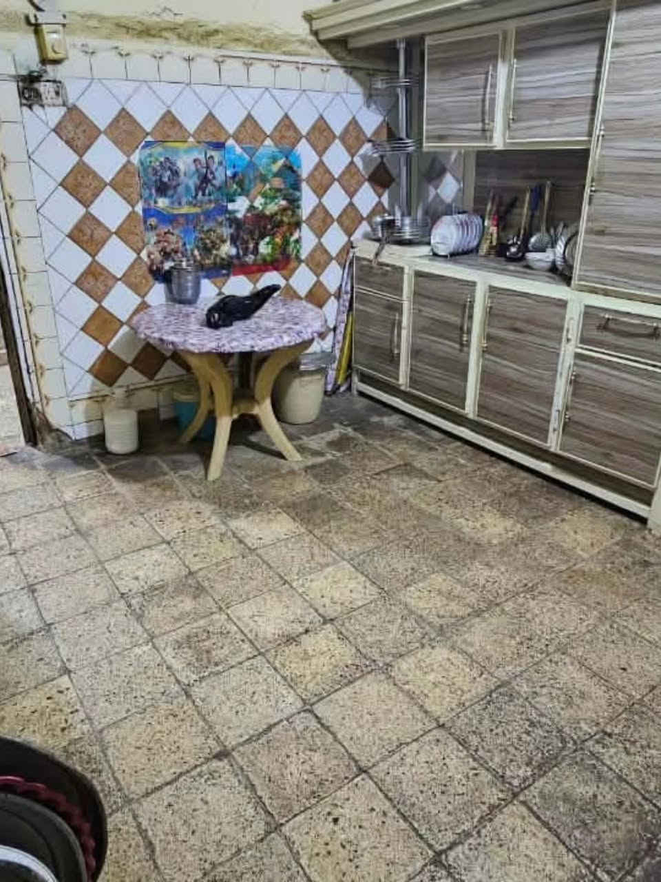 .🛑 بيت  للبيع 🛑 
المنطقة : الجلبية  🚩
اقرب نقطه داله :  خلف كوفي ابو عبد 2
ثالث بيت عن الشارع الرئيسي

المساحه :  200✅   واجهة 10 

.............
يعتبر عرصة البيت موجر 
يحتوي على غرفتين صالة استقبال 

للاستفسار
     مراجعة مكتب رسول الناصري للعقار
الديوانية . شارع ستين مقابل صيدلية كبسولة
 للمعلومات ولمزيد من التفاصيل ⬇️
       مراسلة الصفحة  
      ارقام الاتصال 

***********
***********
