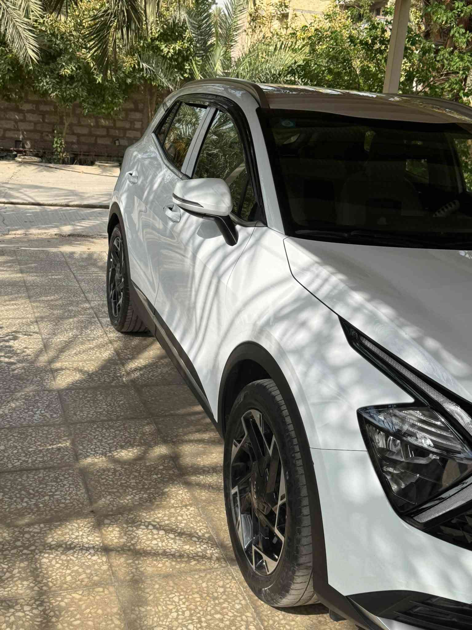 ‎‼️ كل ما هو جديد وحصري نقدمه لك بأدق التفاصيل ‼️

🚗 كيا سبورتج خليجي 2023 للبيع 🔥�📍 رقم بغداد – شرط التحويل 

ماشيه :- 48300 الف كم 

✨ مواصفات:�

🔹 بصمة + تشغيل عن بُعد 

‏🔹 LED أمامي وخلفي�

🔹 حساسات أمامية وخلفية�🔹 كاميرا خلفية دوّارة�🔹 شاشة Apple CarPlay�🔹 شاحن Wireless�🔹 تدفئة كشنات + ستيرن�🔹 تحكم كامل بالستيرن�🔹 مثبت سرعة�🔹 شفتات ستيرن�🔹 محرك 2000 DOHC�🔹 تبريد قطعتين�🔹 كشنات كهرباء�🔹 مرايا كهربائية قابلة للطي�🔹 لايت زينون

🛡️ كفالة عامة للسيارة من الصبغ والبارد �📞 للاستفسار والتواصل
***********
