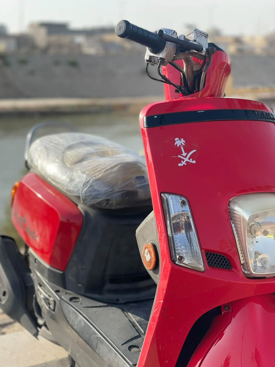 بوليس مسطرة • نوزل • ٢٠١٣