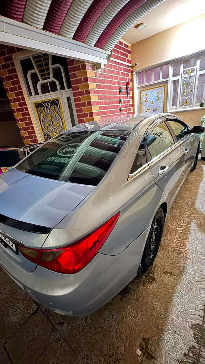 🚘 للبيع: هيونداي سوناتا GLS 2012

🔹 الموديل: سوناتا GLS 2012
🔹 المواصفات: ستاندر 
🔹 تخم تاير جديد ومنظومة تبريد جديدة 
🔹 الممشى: 280,000 كم
🔹 المكينة: مبدلة جديدة، ماشية تقريباً 20,000 كم فقط
🔹 الحادث: بيها حادث بسيط من امريكا ، وبالعراق مصبوغ جاملغ خلفي ايسر فقط 
🔹 الحالة: السيارة بيها بعض الملاحظات لكن شواصي ودواخل سليمة ١٠٠٪؜ ، والفحص على المشتري
🔹 السعر: 95 ورقة 💵 وقابل للتفاوض

📍 الموقع: الأنبار – الفلوجة

للمهتمين والمعاينة، التواصل على الخاص او على الرقم ***********
