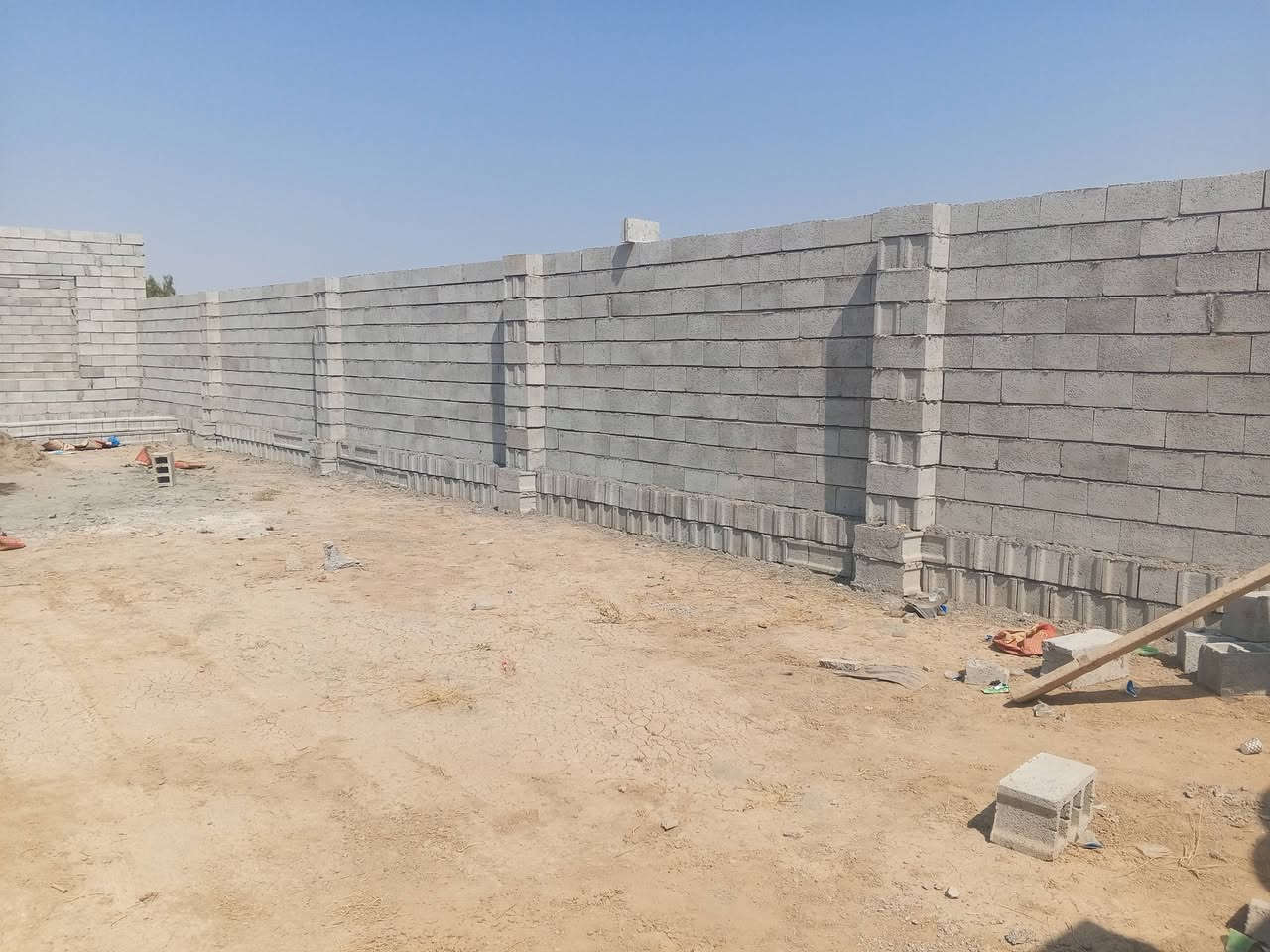 السلام عليكم اشتغل تئسيس مجاري واشتغل لبخ داخل وخارج الداخل جس الموصل الكادر مواصله وجهيات بيوت حجر وحلان ومرمر ديكورات اشغل بناء صبت بيوت وأساسات والاستفسار عل الرقم الي يحب كرسته وعمل أو بس عمل 
***********
