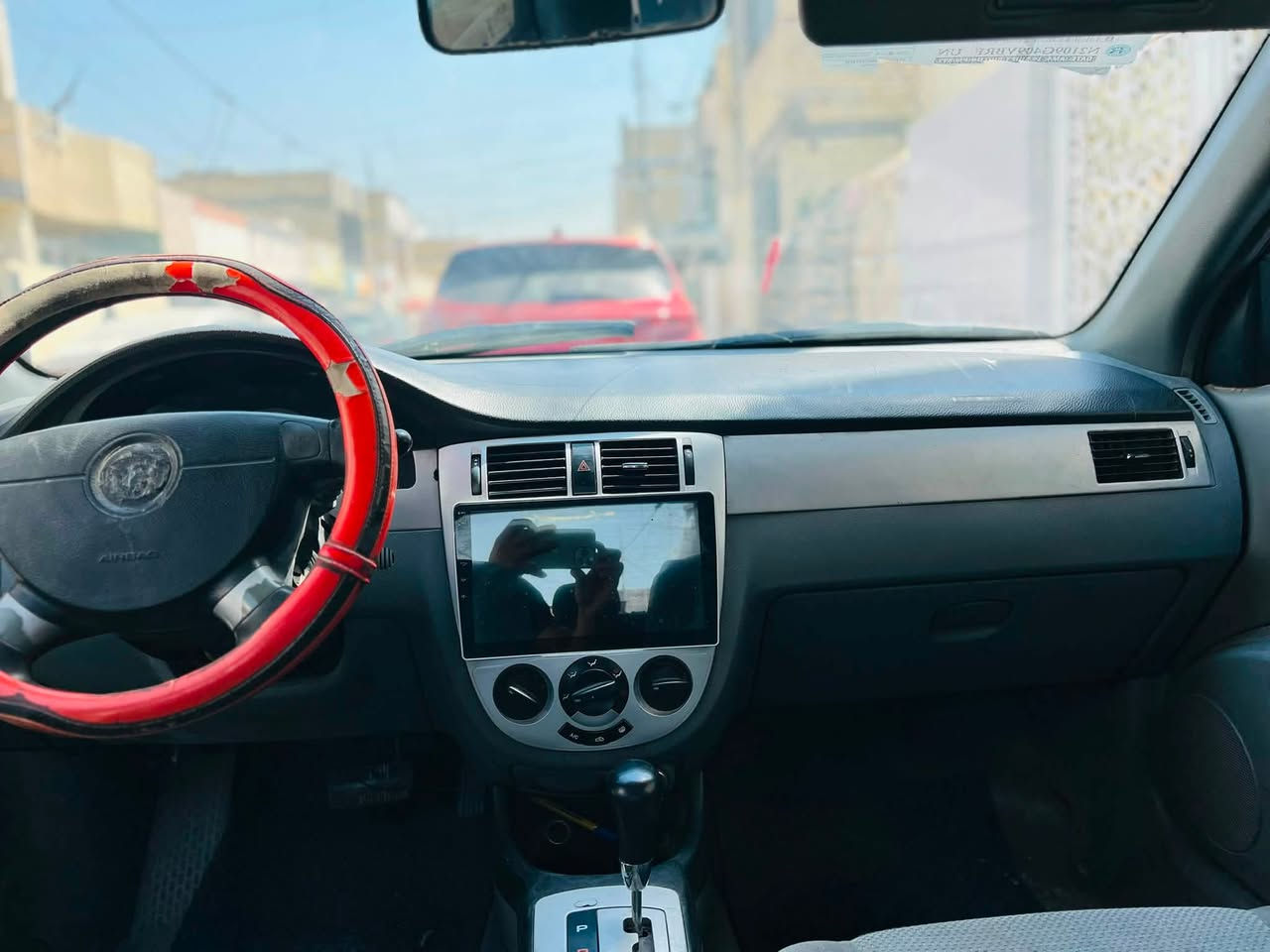 السلام عليكم
سيارة فورنزا للبيع موديل ٢٠٠٧  تبريد ثلج كير ومحرك مكفولات دواخلها نظيفة 

السعر ٤٧ وبيها محال
الرقم /***********
