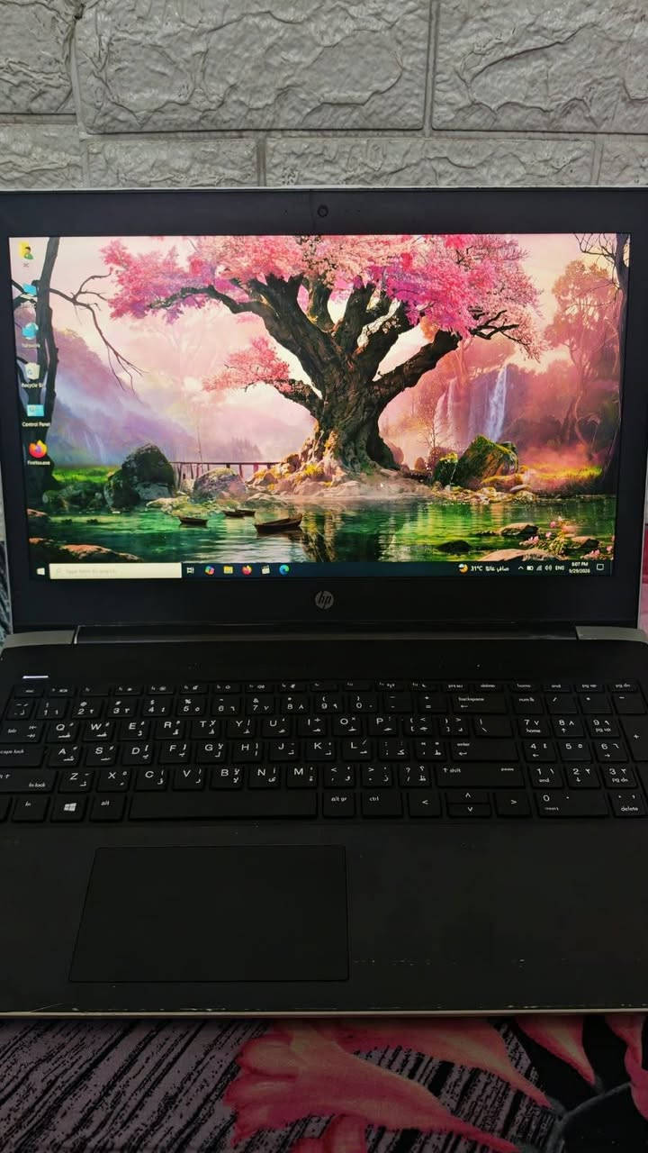💻 لابتوب HP ProBook 450 G5 للبيع

🔹 المعالج: Intel Core i5 – الجيل الثامن
🔹 الرام: 8GB
🔹 الهارد: 1TB
🔹 كرت الشاشة: NVIDIA GeForce 930MX 4GB
🔹 البطارية: أكثر من ساعتين 🔋
🔹 الجهاز: نظيف وحالته جيدة
شاشة كبيرة 16 انش

💰 السعر: 325 ألف دينار بيه مجال 
 الرقم : ***********
