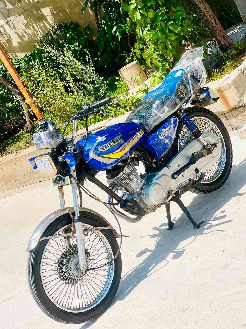 سڵاوتان لێبێت ئەم ماتۆڕە بۆ فرۆشتن سۆلینک 2023 ماتۆرەکە زۆر پاکو خاوێنە مەکینەی کەپسە هەموگیانی بەشەرت ماڵەکە دیارە سعری 480هەزار مەجال شوێن سلێمانی ***********
