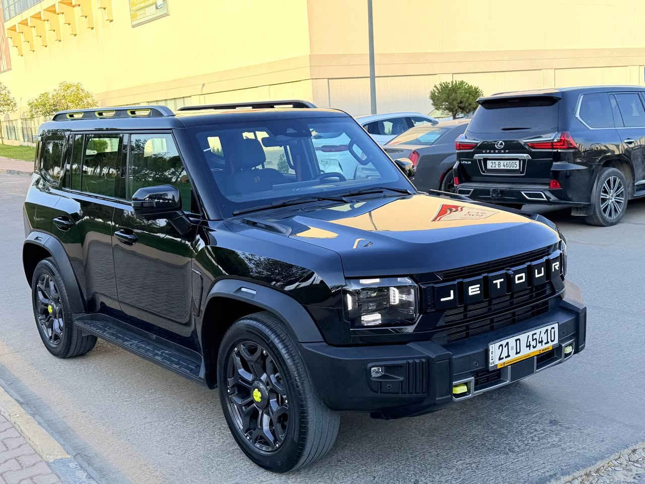 بە ناوی خوای گەورە
جیتۆر T2 مۆدێلی 2025 لەکچەری فوول مواسەفات قەپات
لە زەمان دەرکراوە لە دەرەوە ڕۆنم گۆڕیوە
بێ بۆیاخ و بێ سارد هیچی پێوە نییە
ناو سەوز شاشە گەورە کامێرا ٣٦٠ پلە ڕادار  و خەتی جادە و ئۆتۆ پارک سوکان ڤۆلیۆم کوشن سارد و گەرم پانۆراما تەبرید مەرکەزی گێڕی سەر سوکان پێنج مۆدی لێخوڕین بلاجیکتۆر و لید و زینۆن حاسەی پێش و دوا 
دەبڵ ئەکسل و مەکینە 20ی تۆربۆ 
شاشەکەم بەرمەجە کردووە زۆر بەرنامەم بۆ دابەزاندووە یوتیوب پڵەس و وەیز و کەناڵی جیهانی هەموو گیانی لە سەر دەقی شەریکە ماوەتەوە
سەنەوی و ڕەقەمی تازەیە بە ناوی خۆمەوەیە
شوێن سلێمانی
*********** السليمانية, العراق

