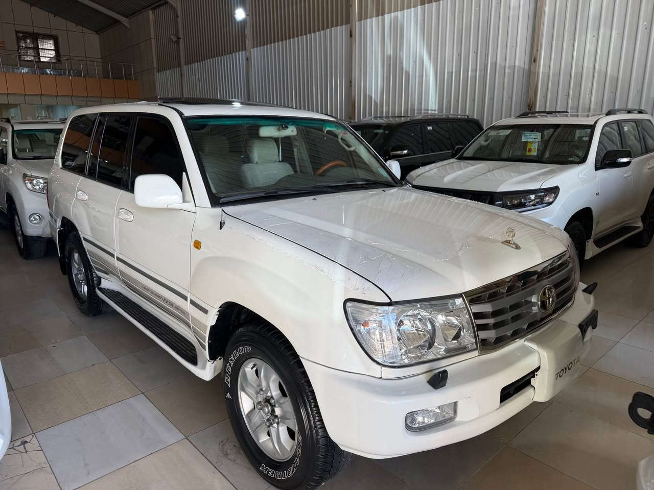 مونيكا موديل 2007 V.X.R V.8 ٢ شوني بجوكي تةحديةلة گيرو مةكينة بةشةرت 250000km ديف لؤك سةلاجة سلاد دووكوشين كارةباي كوشين جلد دةبل هةواي رةقةم هةولير رقم تلفون *********** أربيل, العراق

