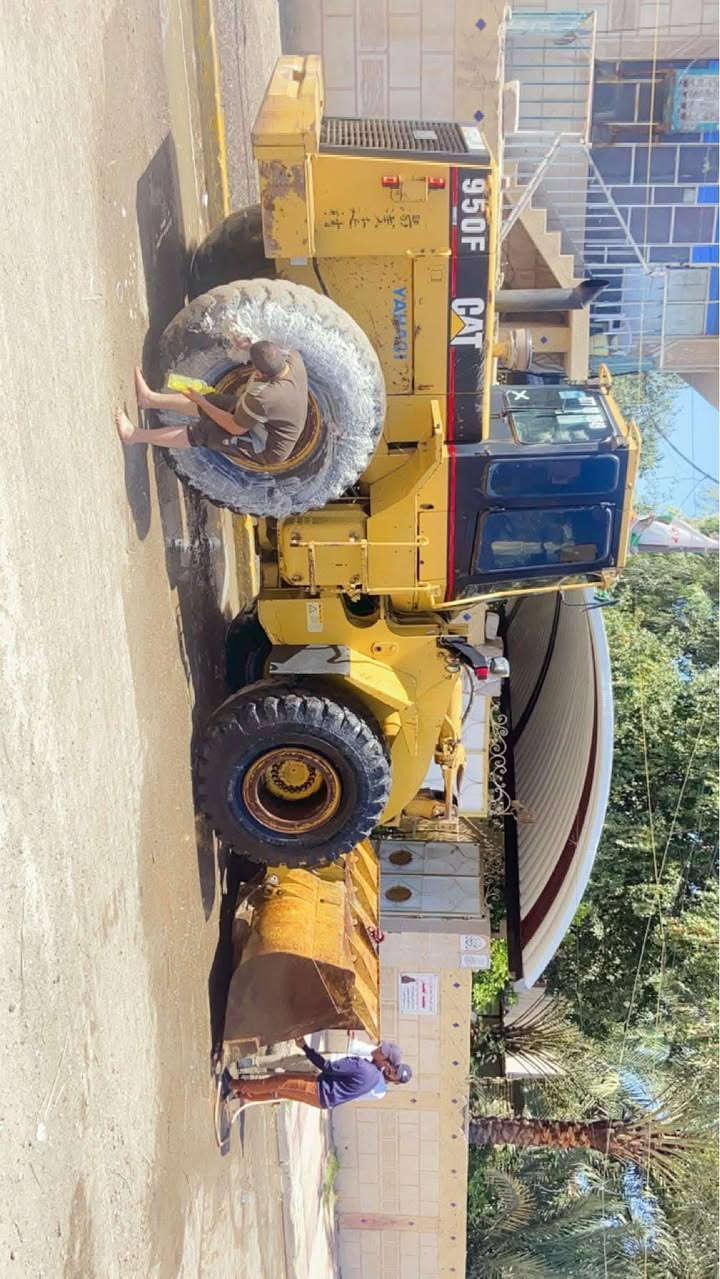 سلام عليكم للبيع 950f مديل 97مكينه جاهزه وكله بلادي شرط برغي مامفتحين بيه خير من الله مكينه جاهزه مكان بغداد تقاطع النهروان رقم *********** سعر دفترين 30 وبيه مجال
