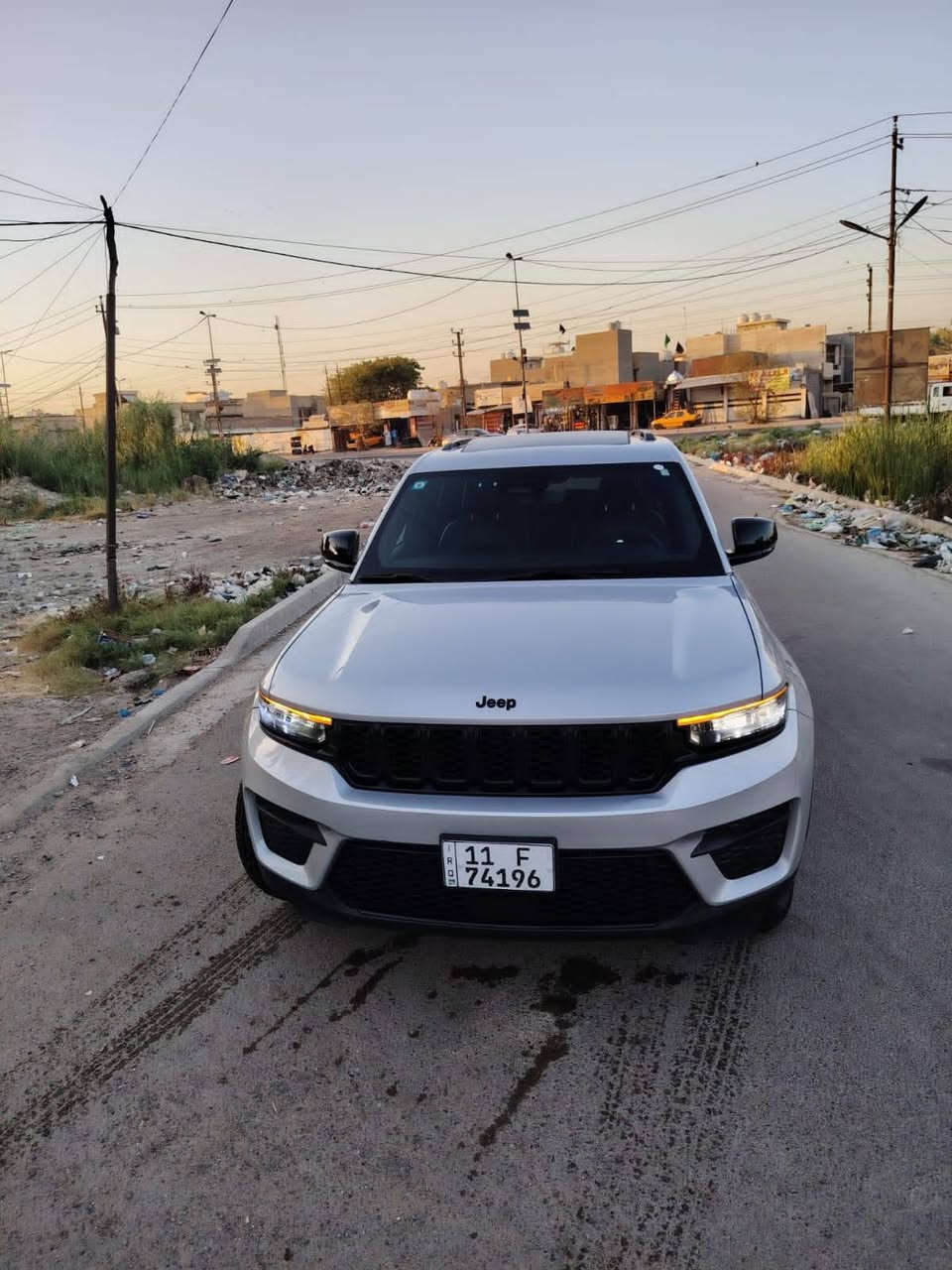 ياالله
السلام عليكم جيب كراند شيروكي فول سياره شبه كلين 
خمسه راكب ٦ سلندر

Jeep Grand Cherokee 4Xe 2024
السعر 293 ورقه بلاش. تحطيم الاسعار شهداء بعداد
***********
***********
المسافة المقطوعة : 14  الف ميل  زيرو

الضرر :نص جاملغ نصه نصبغ

          حالة الايرباك : كلهن سليمات

#مواصفاتها

1.شاشه 

2.بصمه

3. تشغيل عن بعد

4.دمام خلفي

5.كشنات جلد

6.كشن السايق ميمري

7.كشنات كهرباء

8.صندوك كهرباء

9.حساسات خلفيه

10. قطع تبريد 

11.اشاير بالمري

12.رادار امامي

13.رادارات 360

14.ثلاث وضعيات قياده

15. بنوراما فتحتين

16. كير ماوس

17. نظام منحدرات

18. هيترات بالكشنات 

19.ويل كب كروم

20.لايتات لد

21.بكلايت لد

22.كشافات

23.بصمة ابواب

فول مواصفات 1/1 جاهزه مرقم بغداد بسمي
