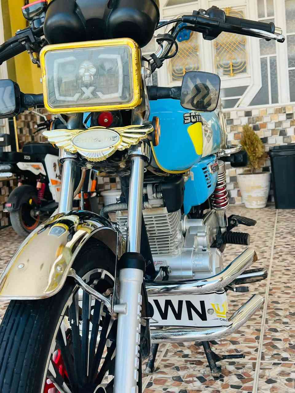 سيفان موديل 25 محرك 200ما مفتوح كهربائيات كاملة كلها شغاله ماطور مال جناي مابي اي نقص العنوان ديالى ع طريق دلي عباس سراجق السعر 740 وبي مجال الاستفسار ***********
