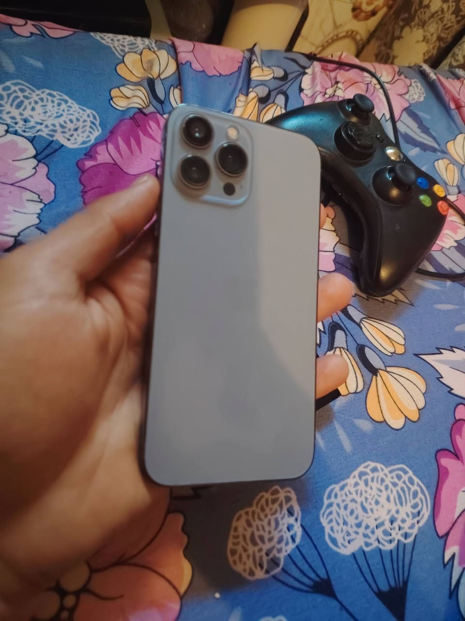 إيفون 13 pro max شرق اوسط
ذاكره 256 دبل سيمكارت شرق اوسط نموذج ZA/A مستبدل ضهر أصلي فقط بطاريه 84 نضافه 100/100 السعر 625 مكاني بابل المسيب الاتصال ع رقم  ***********

نص مكتوب في الصور:
- ٠٤:٢٦
- حول
- < iPhone
- < 27.0
- الاسم
- iPhone 13 Pro Max
- إصدار iOS
- MLHC3ZA/A
- اسم الطراز
- Q06QJL2XM5
- رقم الطراز
- الرقم التسلسلي
- الأغاني
- الفيديوهات
- ٢٥٦ غ.ب.
- الصور
- ٢٣٦,٠٨ غ.ب.
- السعة
- متوفرة
- A0:4E:CF:C2:CB:AC
- A0:4E:CF:C7:2A:A0
- عنوان Wi-Fi