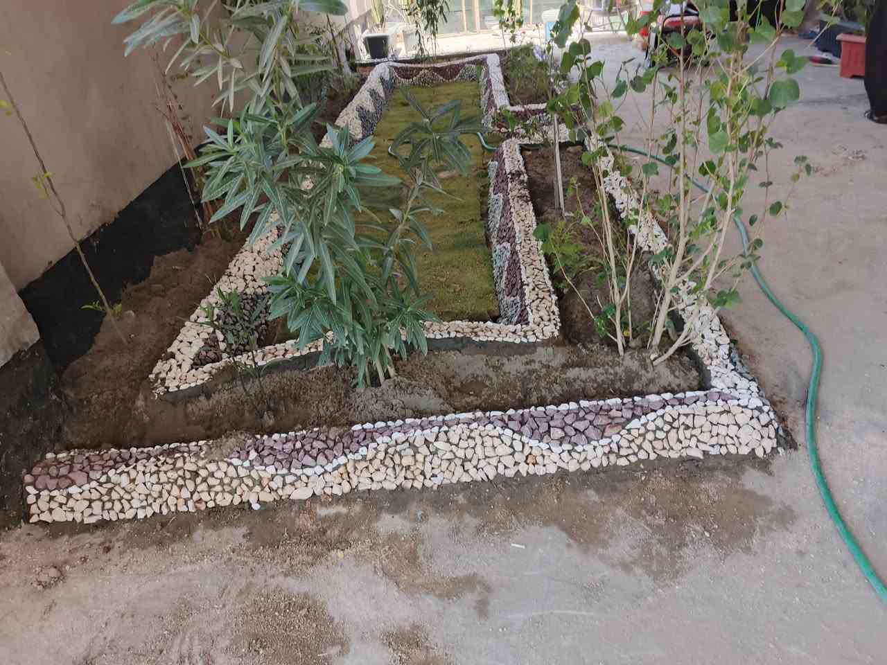 لعمل الديكور اتصل على الرقم (***********)
🍃مستـعدون🍂 ، لـترتيب🐦 الحدائق المنزلية 🏝️🏘️ ودوائر الدوله والمتنزهات  مايخص الحدائق العامة
وزراعة النباتات، 🌾🌴🌱والازهار، 🌼🌺🌻وقص الثيل.🌾🌾
وعمل الديكورات والتصاميم،الحديثة للحدائق،وعمل وسياجات BRC وسياجات الحدائق، بواسطة الاحجار الملونة والاشتايكر   ،
ونعمل على تصميم الشلالات 💦والنوافير.⛲
