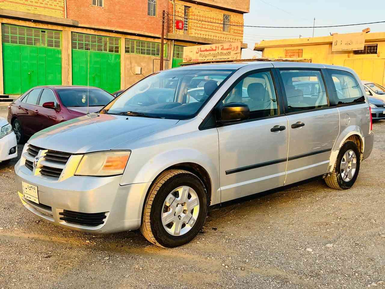 السلام عليكم 🌹

🚘 للبيع أو مراوس حسب القناعة

دوج كرفان موديل 2008
🔹 7 راكب
🔹 تبريد 3 قطع ❄️
🔹 باسم راعيه
🔹 تحويل مباشر
🔹 مشدودة إلها منظومة غاز حكومي ⛽
🔹 سيارة حلوة وجاهزة

والشاري يجي يفحص ويدلل، والرزق على الله 🤝

📞 للاستفسار: ***********
