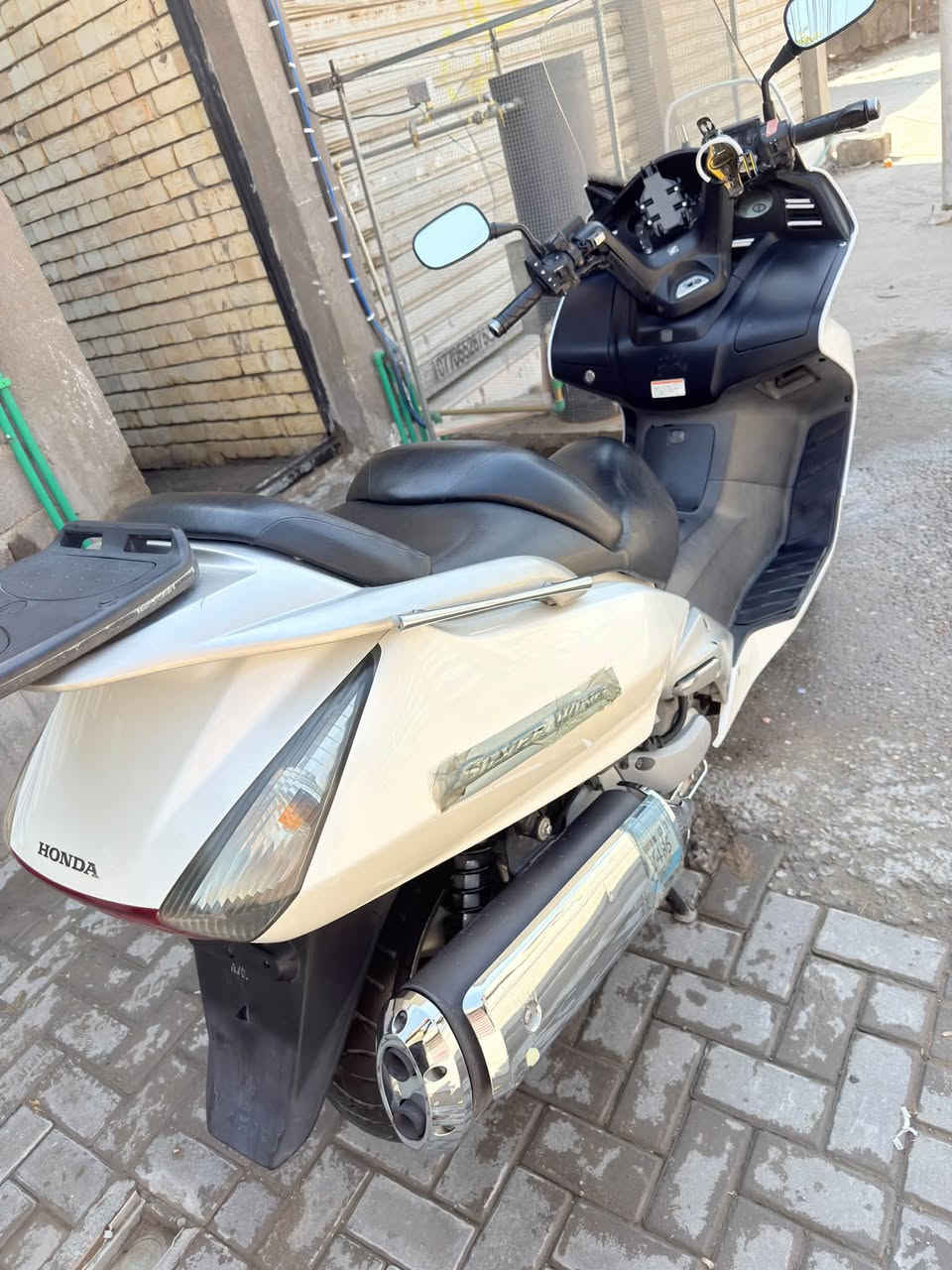 400 / ماشيه ٣٠٠٠٠ مال حاويه كفاله عامه من كلشي
سعر رمش عليه واني اخابرك ***********

