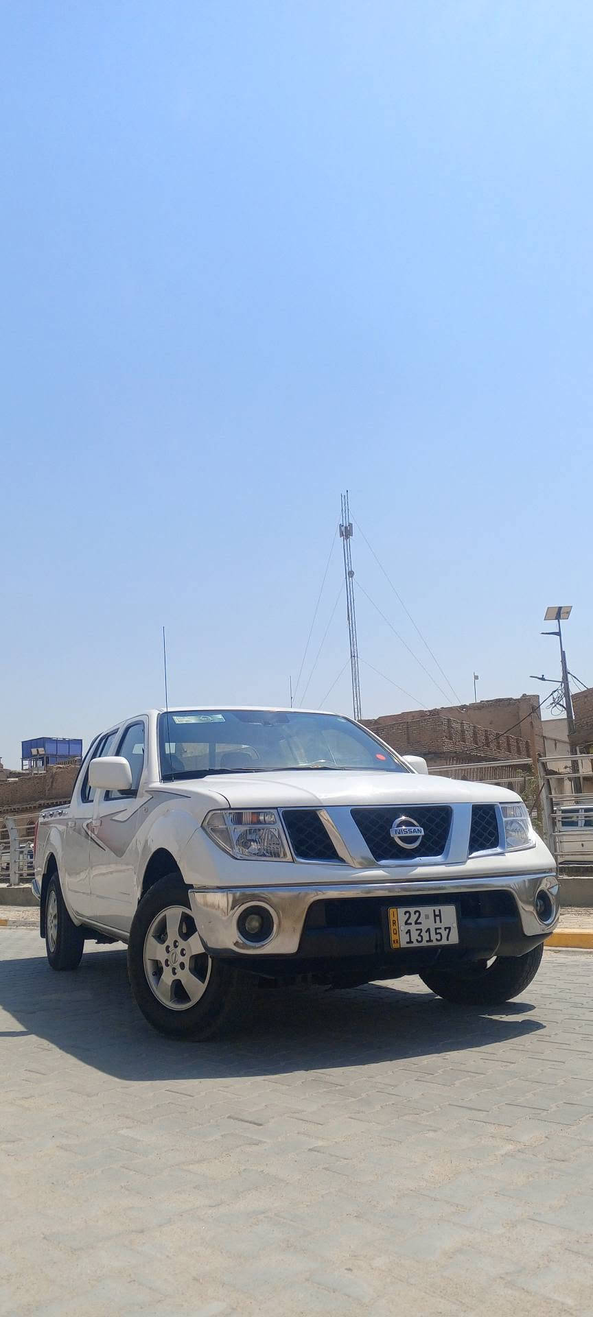 نيفارا 14 خطين غاز وبنزين كفاله ما عدا باب صبغ ماكينه وكير وحداده تبريد وتخم تايه كله جديد سنويتها لحد 30 رقم اربيل اوتوماتيك 112 وبيها مجال للشراي رقم الهاتف *********** عنوان بصره نظران وترهم مراوس سياره عالي
