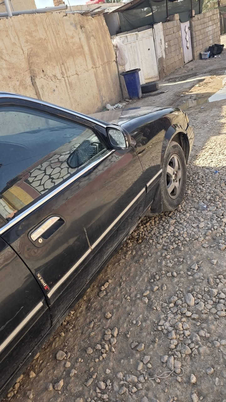 بسعر 29 ورقة. فقط فقط فقط.  وبيها مجال 
دايو برنس فراشة. موديل. 1996  
رقم بغداد سنوية الى 27 
كير اوتماتيك. 
تبريد ثلج.  
جام كهرباء. 
كير مكينة جاهزات. 
سنتر لوك 
سويجات عدد 2 فقط. 
مرشوشة جمالية. تخبل السيارة. 
لايتات اشاير. كلها جاهزة. 
نقصها بطاين بيبان امامية ٢ فقط.  
للتواصل.   *********** 
السيارة يمي.  ثقة وضمان وامان.  انت راح تاخذ من قمر العيساوي
