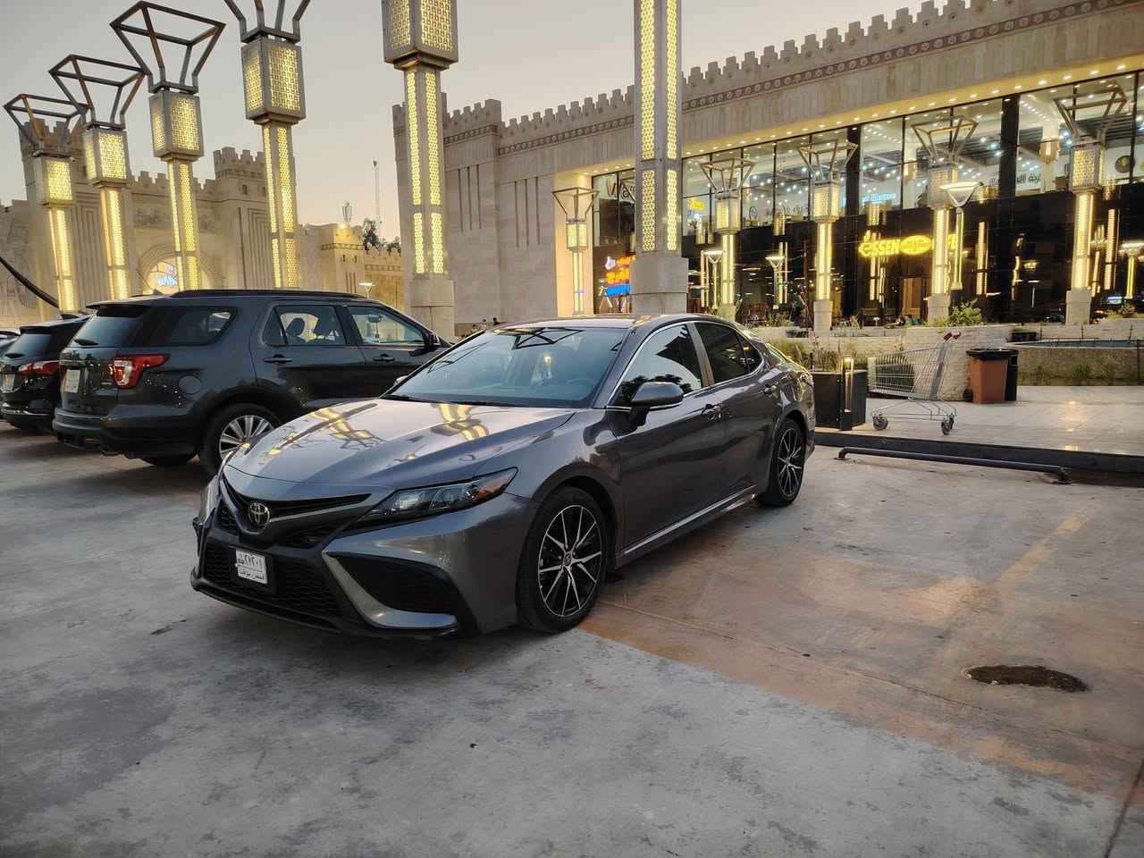 السلام عليكم
كامري للبيع موديل 2024
حره مامسجل وين يعجبك سجلها عده الشمال جاهزه گير محرك صدر تواير باتري كله جديد عل شركه
 الظرر واظح بيها تبديل جاملق وبونيد بدون دواخل
بجم كبس وجنطه كبس بيها ضرر صفحه
السايق صبق بدون دواخل شرط بدون ايرباك فقط ايرباك البرده //السعر ١٤٥ وبيها مجال //
مكان السياره صلاح الدين الشرقاط
خاص ما جاوب خابر وتدلل 
***********
