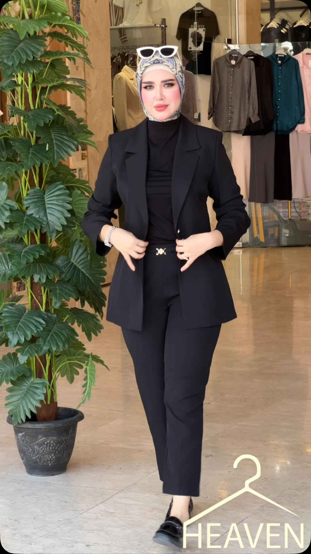 ✨ قطعة أخيرة لا تعوض! ✨

إذا تدورين على طقم أنيق بخامة راقية ولمسة مرتبة، هاي فرصتج الأخيرة 🤍
كواليتي يفوز، تفصيله يلبس مرتب ويخلي الإطلالة شيك بكل تفاصيلها.

📏 المتوفر فقط: قياس 44 و46
💰 السعر: 50 ألف

للطلب راسلونا دايركت 💌
أو عبر الواتساب 📞 ***********

📍 عنوان البوتيك:
زيونة – شارع الربيعي – مجمع الألمنيوم – مقابل كوزمتك هدى يوسف
