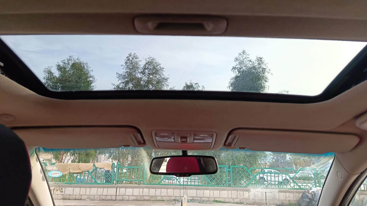 السلام عليكم
كيا سيراتو 2011
 1600مكينه وكير وحداديه كفاله عامه 
بدون صبغ بيه بارد خفيف جدا 
تايرات تخم جديد كامره وشاشه وسماعات جدد ويل كروم 
اشاير بالمري منضومه زنون جديده تبريد ثلج وبشرط 
حساسات خلفية 
سنويه جديد 2031 
رقم سليمانية ومكان السياره سليمانيه
سعر 105$مجال بسيط
***********

