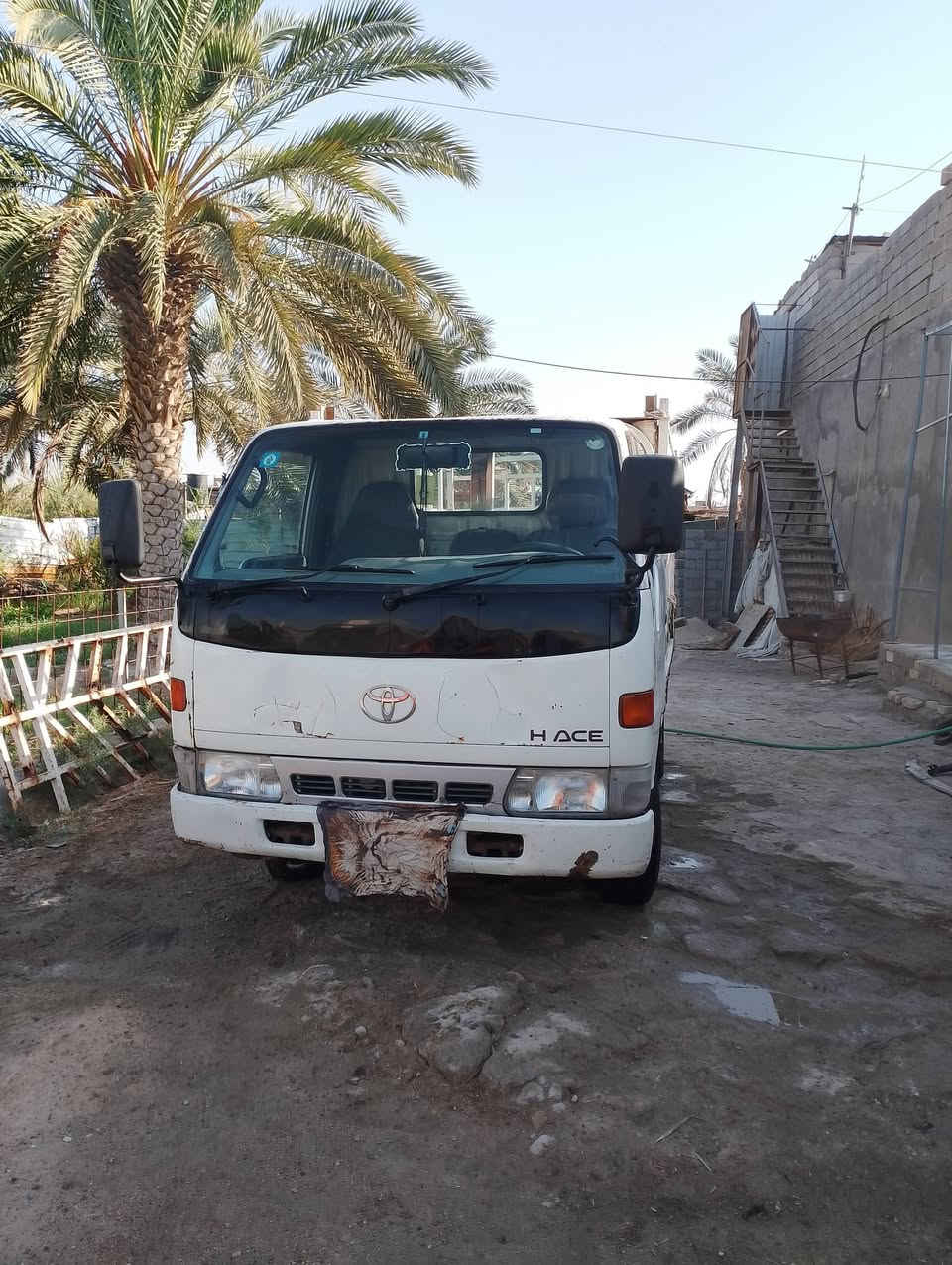 سلام عليكم داينه للبيع محرك ثري واي جديد كير اوتماتيك سياره نضيفه بلاديه رقم نجف انكليزي مشروع وطني بسمي تحويل كل مكان سعر 45اوبيها مجال البصرة ابو الخصيب ***********
