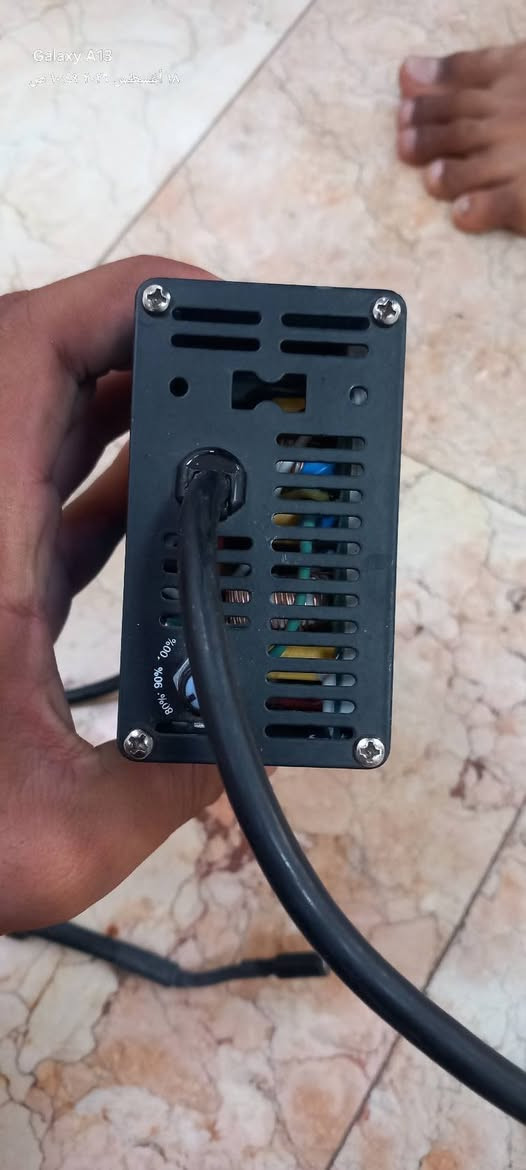 شاحن بطاريات ليثيوم فوسفات الحديد 16s
الشاحن قدرته 58.8v 3A

السعر  40 الف 
للتواصل ***********
