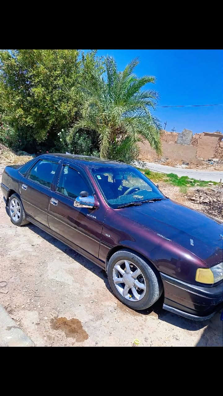 سياره اوبل فكترا للبيع رقم اربيل مسطره دولى  موديل 91. سنوىه مامنتهى   كير عادى  محرك 20  كير محرك بشرط  مصبوغه صبغ عام للجماليه   ويل كاب كروم تايرات جديده 
سعره 38 ورقه بيها مجال  للاستفسار اتصل للرقم ***********
