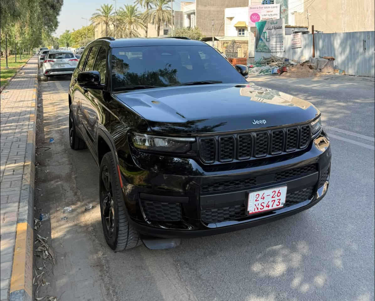 السلام عليكم.  
جيب.2024.  7 راكب 
بدون صبغ.  
حادث. بسيط. 
فول. السيارة. بدون فتحه 
كشنات. منفصل vip. 
السيارة. رقم اربيل.  
مضلل سنوية. 
صور الحادث. مرفقة. 
جاملغ بنيد لون.
***********
